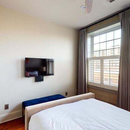 563 King Apartments Чарлстон Номер фото