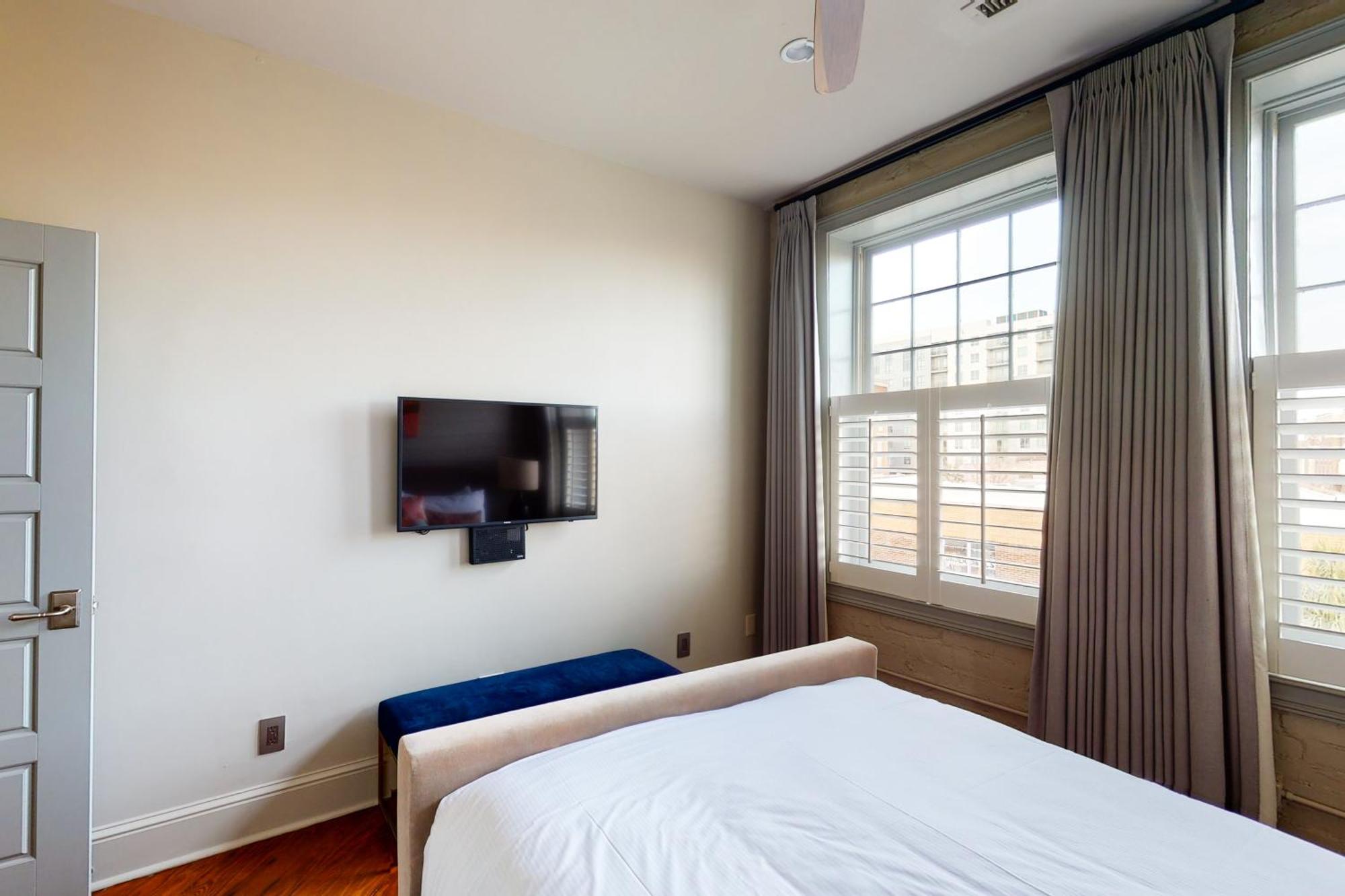 563 King Apartments Чарлстон Номер фото